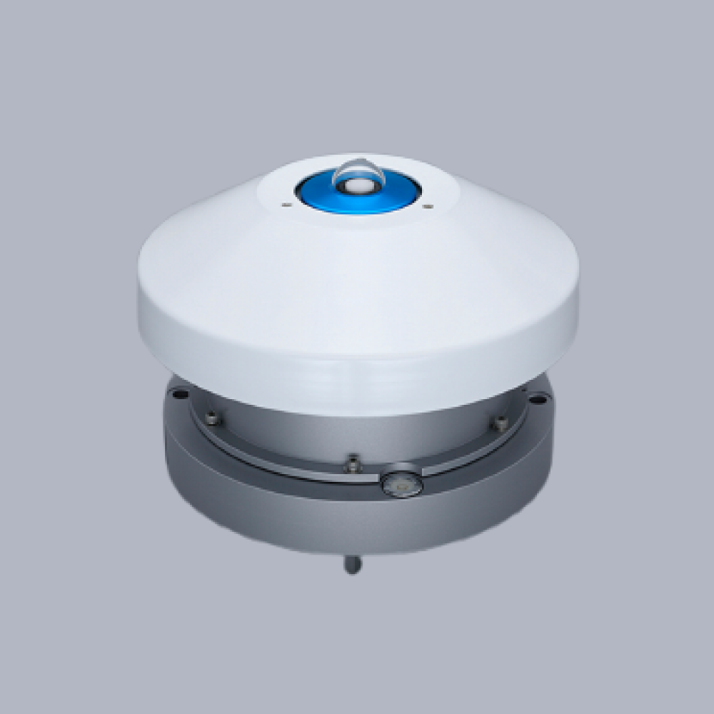 MS-711N Spectroradiometer capturing detailed solar spectral data for advanced scientific and solar energy studies